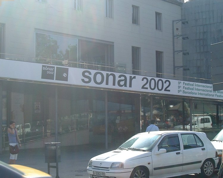 File:Sonar-2002-053.jpg