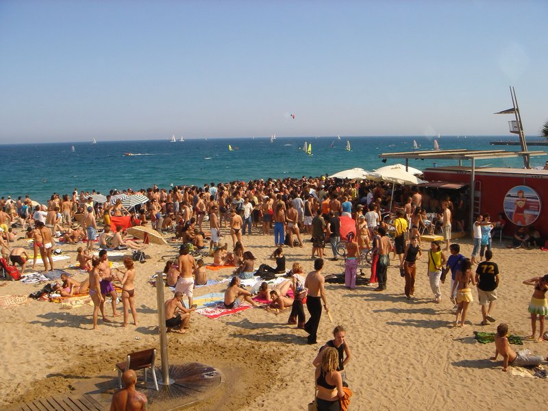 File:Beach-factor-19.6.2005-399.jpg