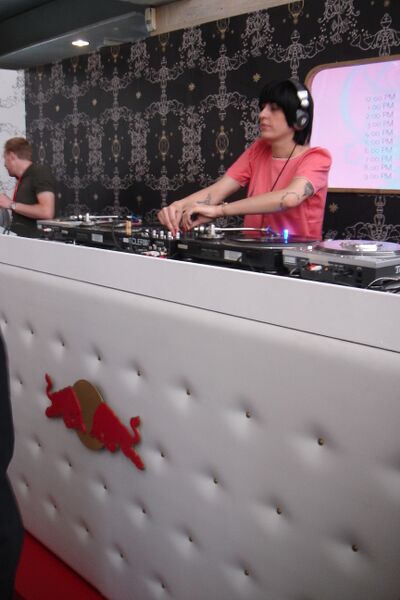 File:Sonar-16.6.2006-day-DSC03111.jpg