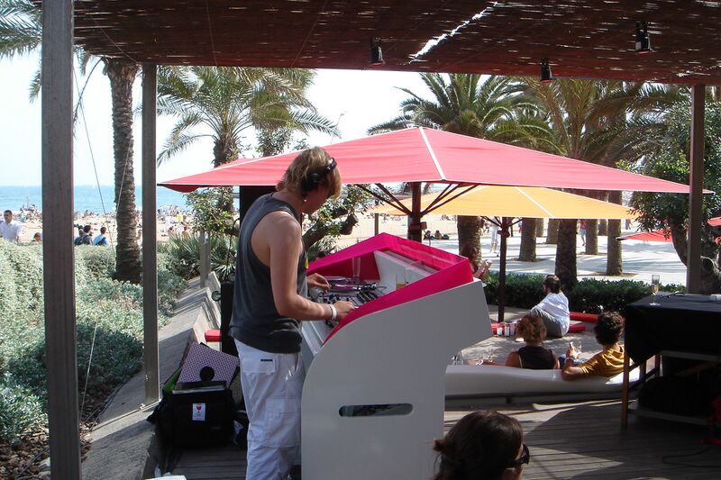 File:Sonar-17.6.2006-electronic-beats-DSC03190.jpg