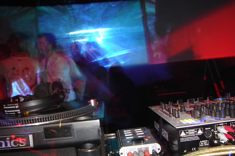File:Sonar-17.6.2006-zenclub-DSC03291.jpg