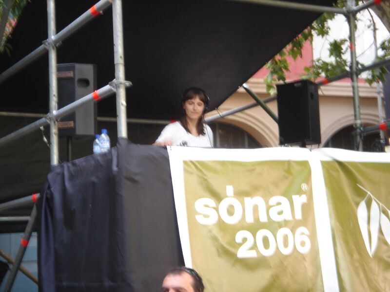 File:Sonar-16.6.2006-day-volk-DSC04546.jpg