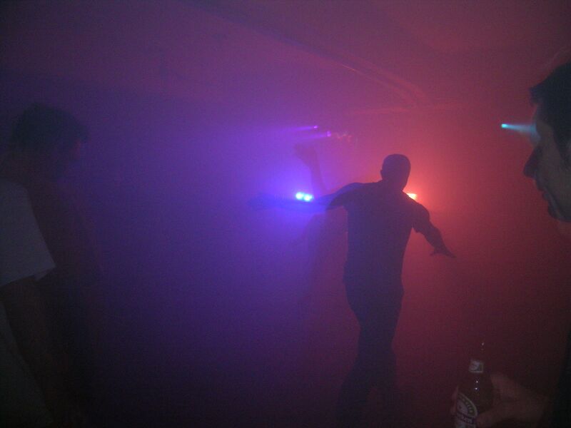 File:Sensor-club-dancefloor-3.jpg