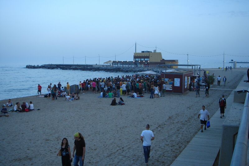 File:Sonar-16.6.2006-beach-DSC03148.jpg
