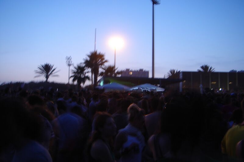 File:Sonar-17.6.2006-beach-DSC03238.jpg