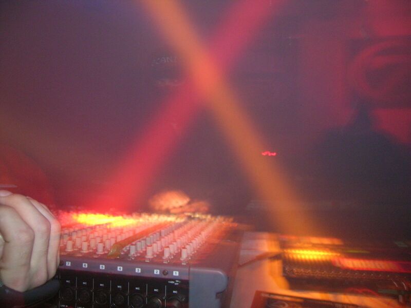 File:Sensor-club-liveact-6.jpg