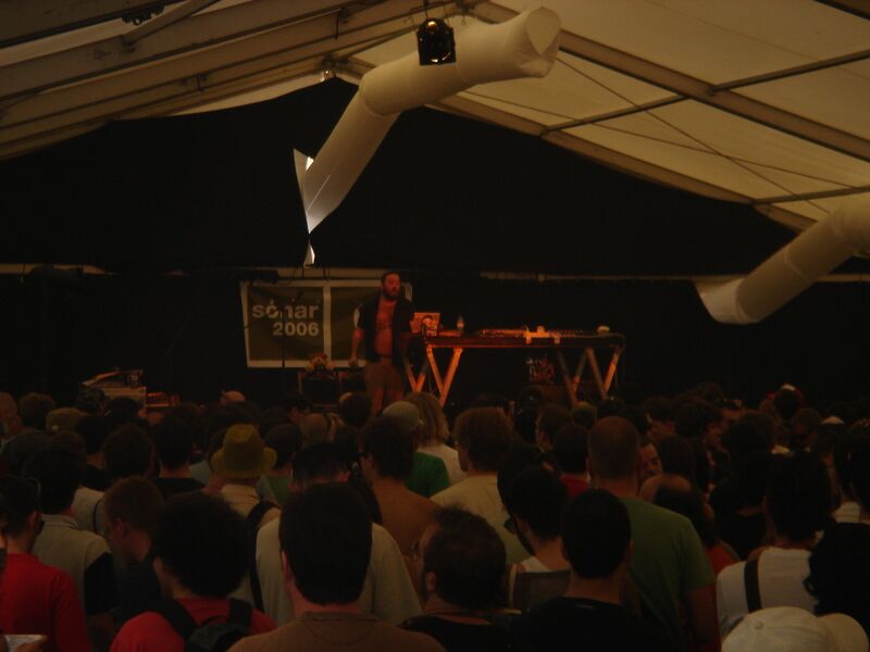 File:Sonar-15.6.2006-day-DSC04528.jpg