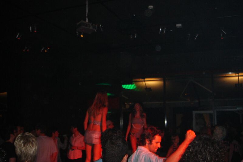 File:Sonar-17.6.2006-shoko-DSC03280.jpg