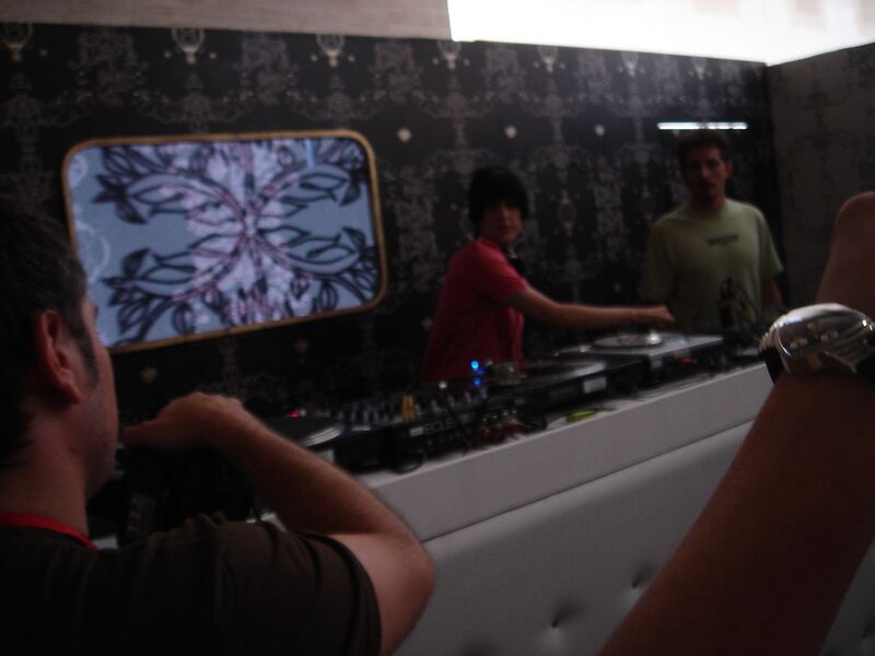 File:Sonar-16.6.2006-day-volk-DSC04537.jpg