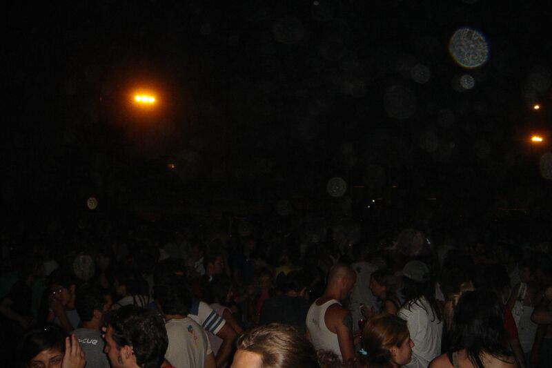 File:Sonar-17.6.2006-beach-DSC03240.jpg